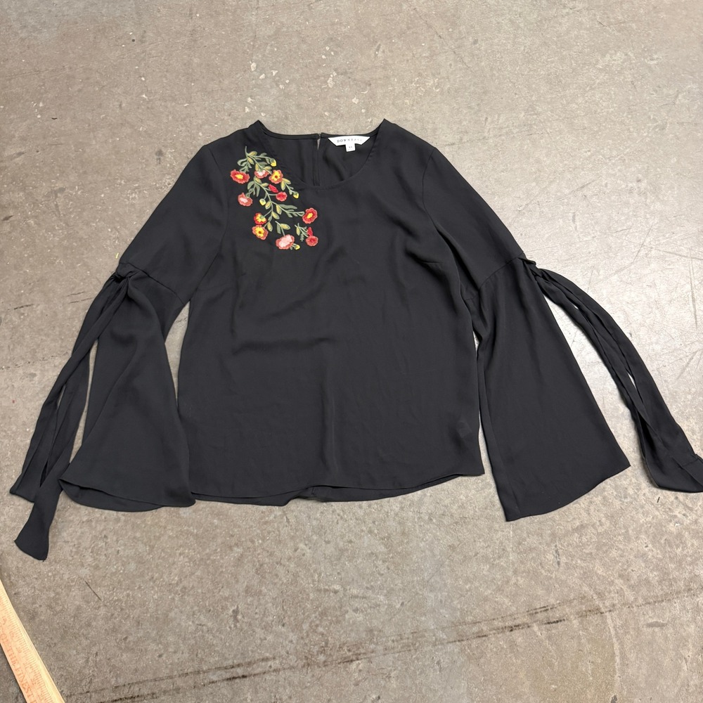 Downeast Womens Black Floral Embroidered Bell Sleeve Blouse‎ XS Tie Detail Top